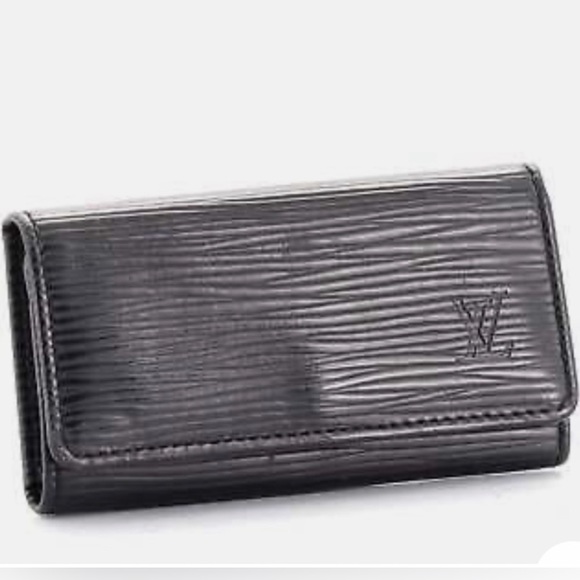 Louis Vuitton Epi Leather 4 Key Holder Epi Leather Black Louis Vuitton - Picture 8 of 11